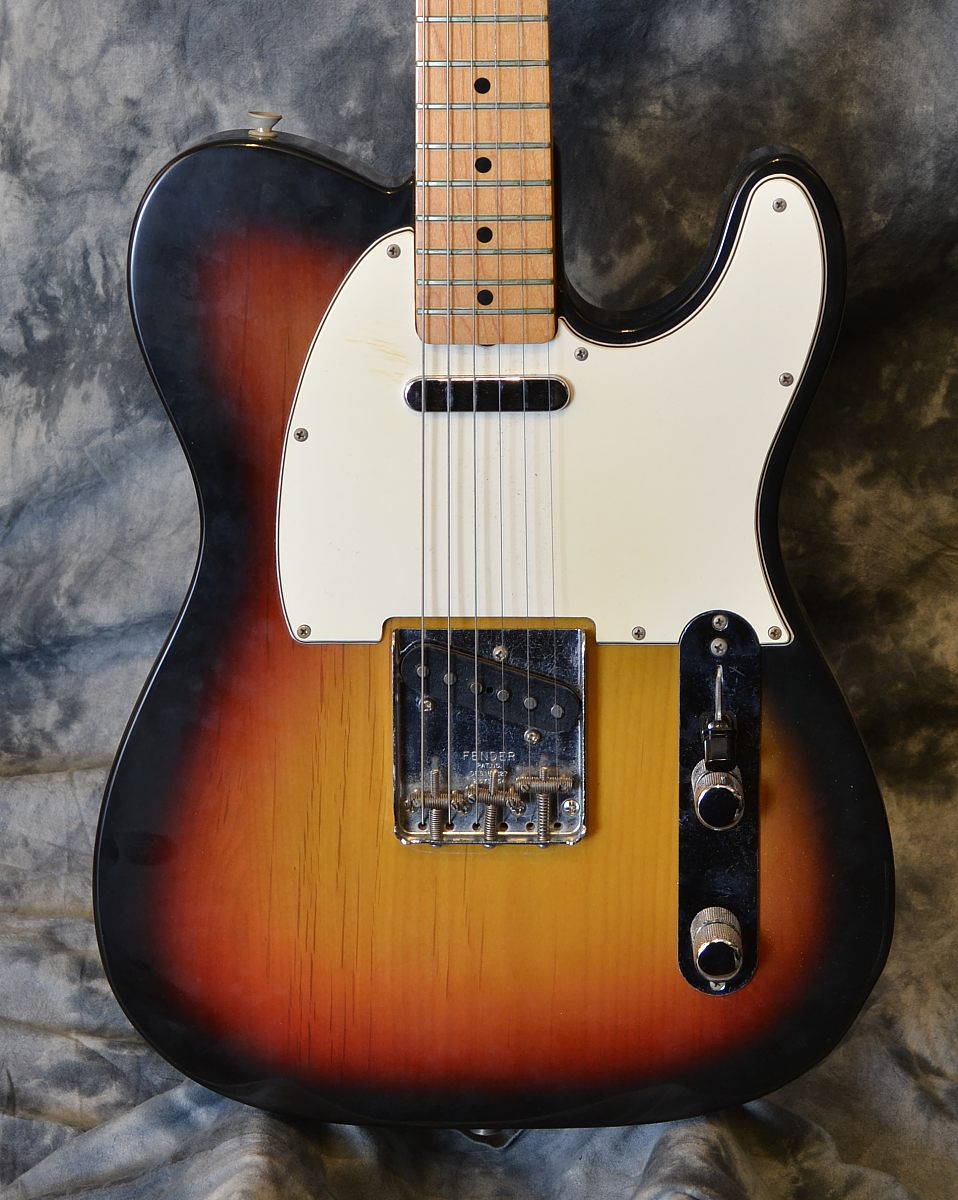 Fender telecaster. Фендер телекастер. Fender Deluxe телекастер. Сандер телекастер Американ Делюкс. Электрогитара Fender American Deluxe Telecaster Ash.